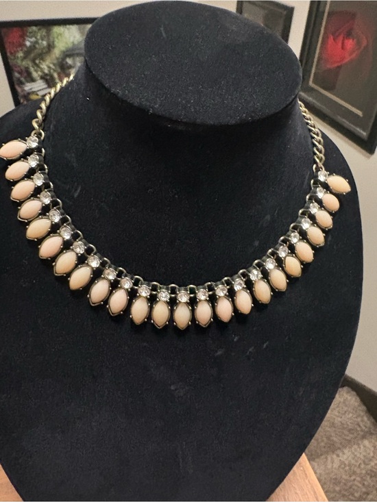 Jewelry - Cära Elegant Cream Teardrop Statement Necklace